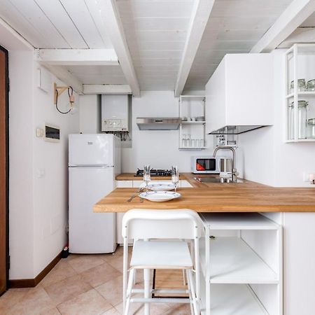 New! Studio Apt 700M From Corso Lodi! ميلان المظهر الخارجي الصورة