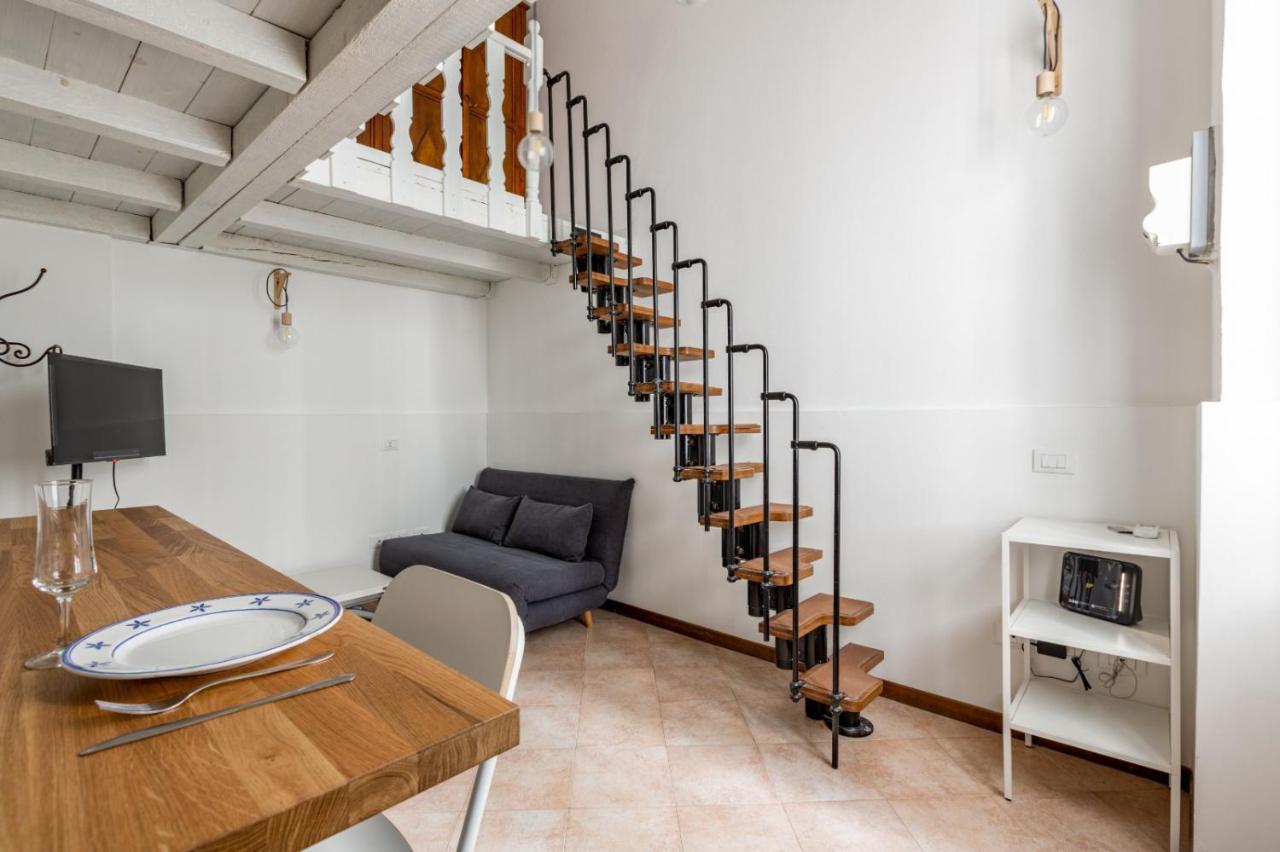 New! Studio Apt 700M From Corso Lodi! ميلان المظهر الخارجي الصورة