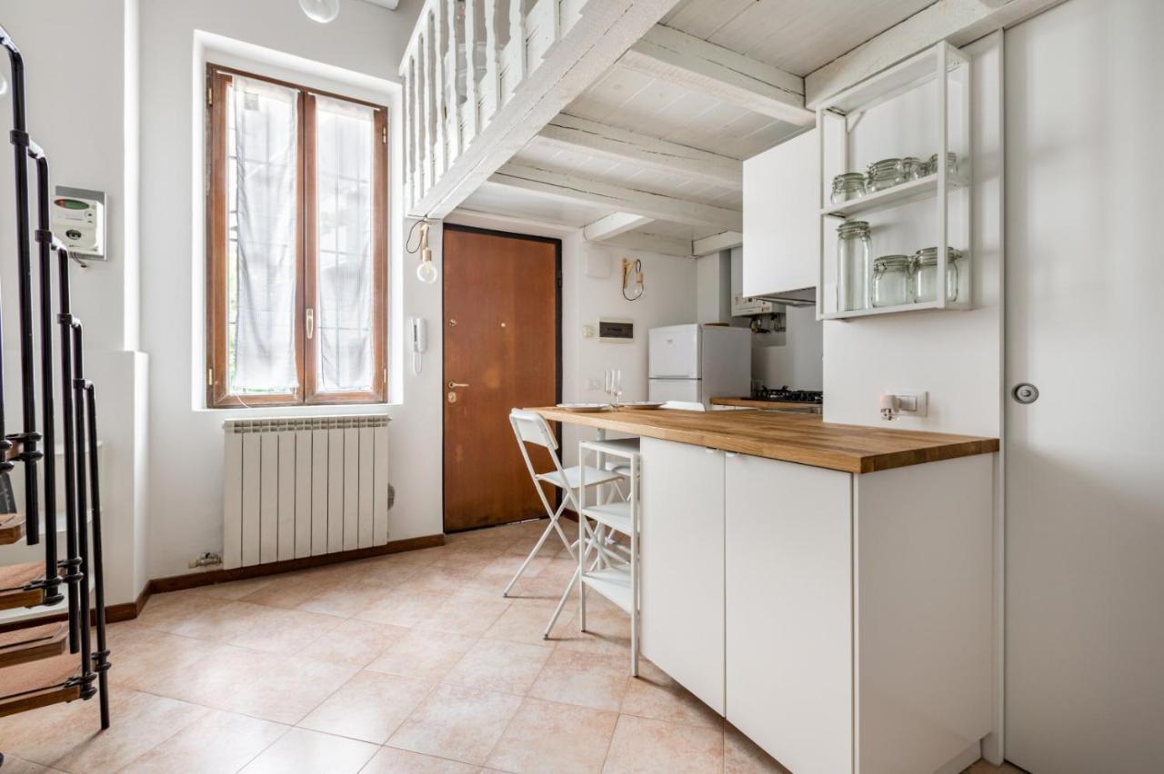 New! Studio Apt 700M From Corso Lodi! ميلان المظهر الخارجي الصورة